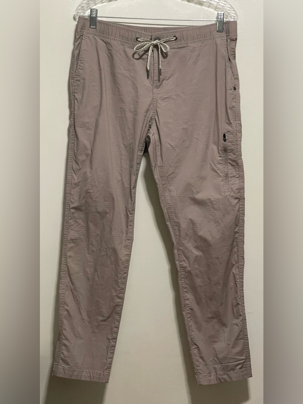 Vuori Drawstring Joggers in Taupe